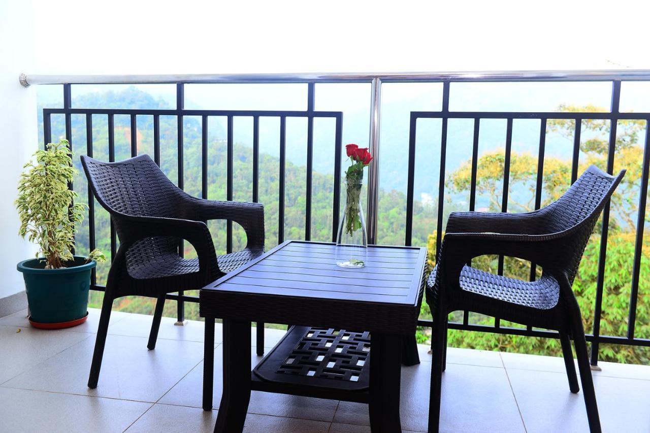 Palmtree Leaf, Munnar Hotel ภายนอก รูปภาพ