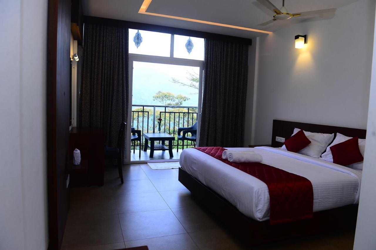 Palmtree Leaf, Munnar Hotel ภายนอก รูปภาพ