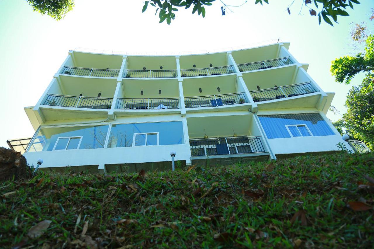 Palmtree Leaf, Munnar Hotel ภายนอก รูปภาพ