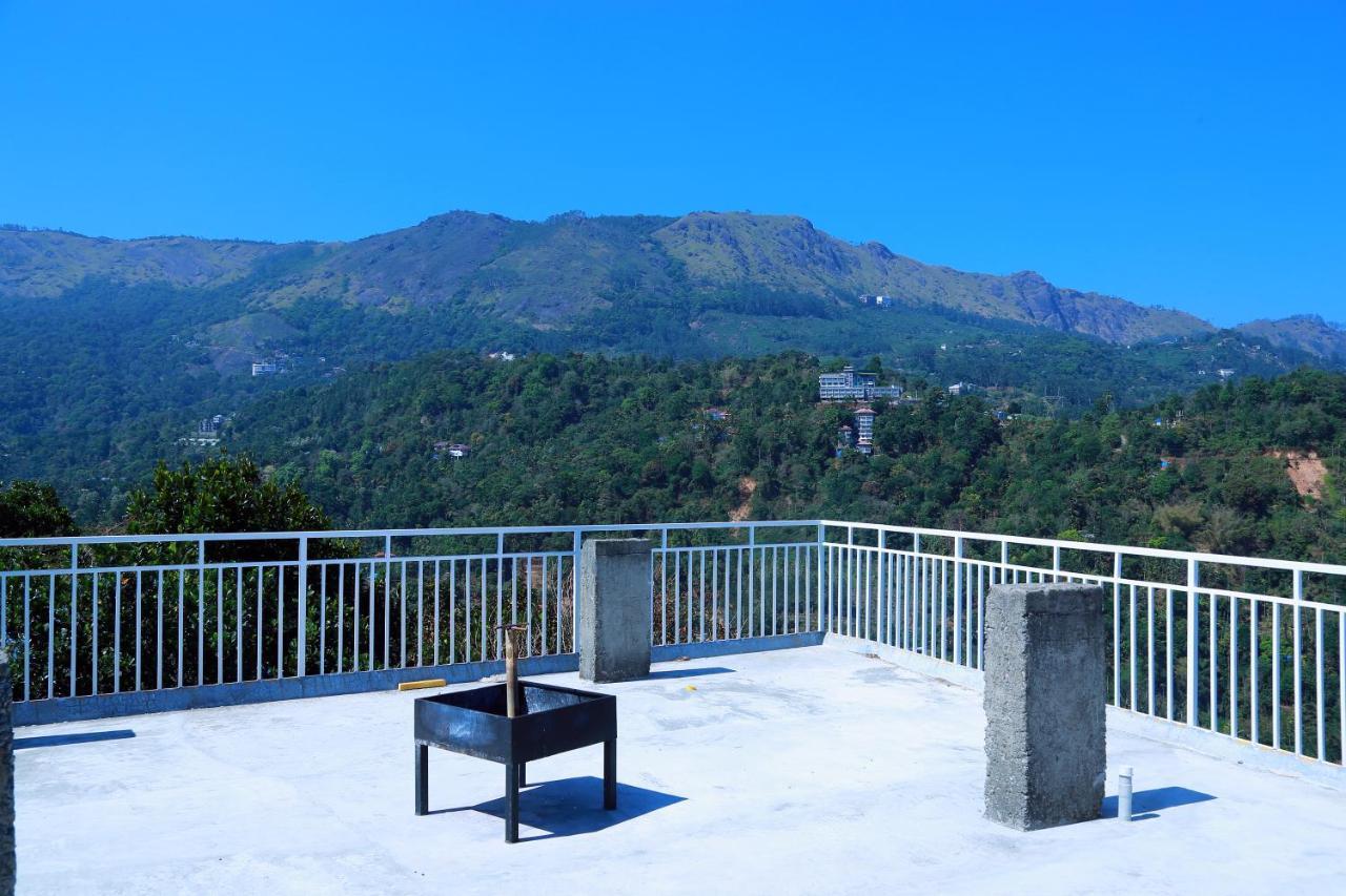 Palmtree Leaf, Munnar Hotel ภายนอก รูปภาพ
