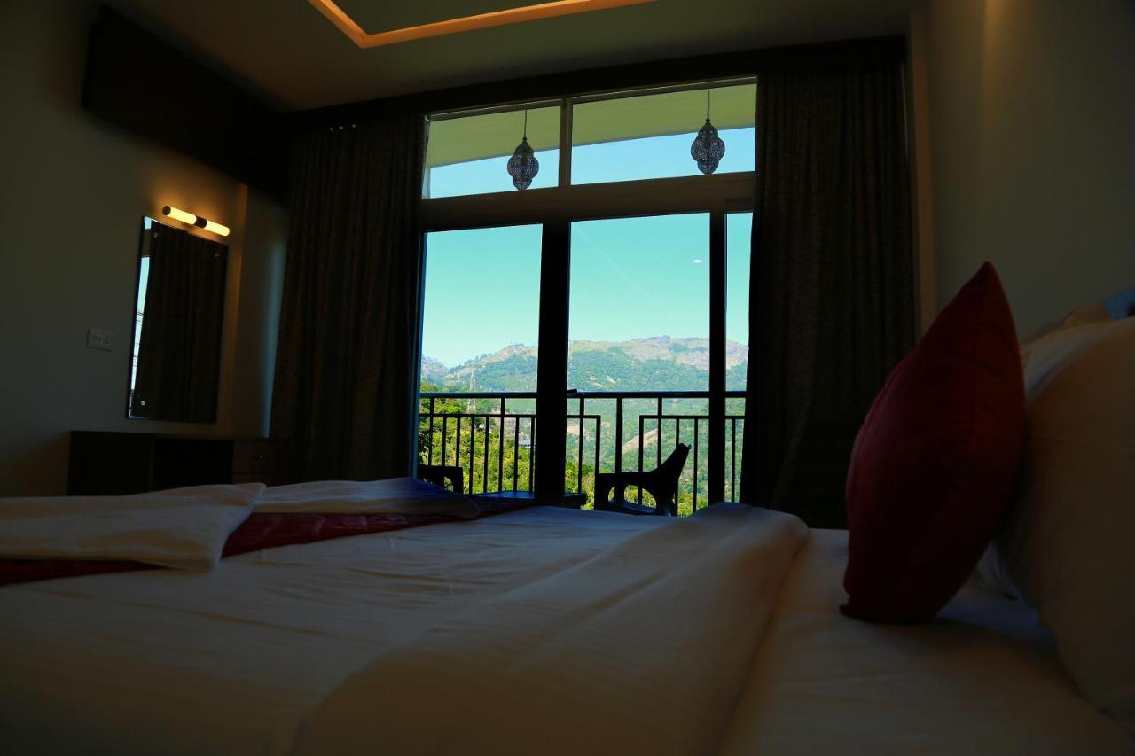 Palmtree Leaf, Munnar Hotel ภายนอก รูปภาพ